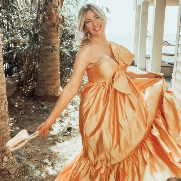 Atsu gold bow dress - Picture 2 of 4